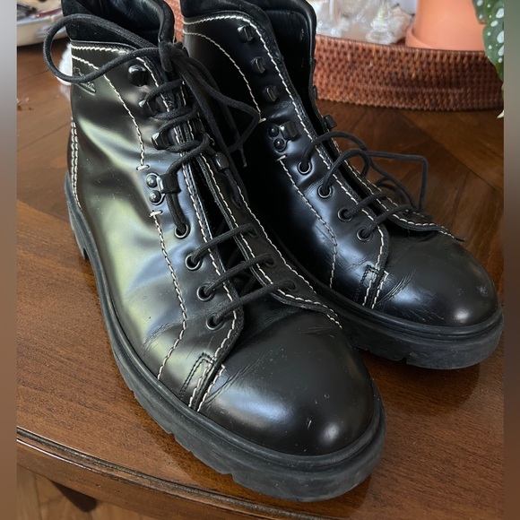 Louis Vuitton Men’s Ankle Boots Black size 10 Made in Italy Leather Boots - Picture 3 of 11